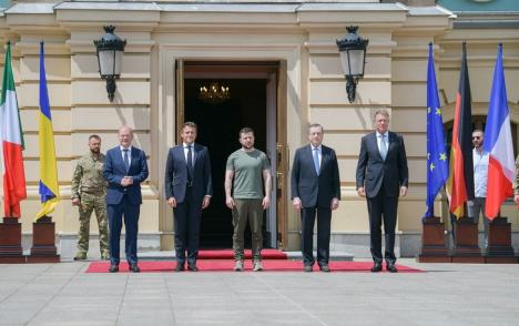 România, Franţa, Germania şi Italia susţin candidatura 'imediată' a Ucrainei la UE. Mesajul preşedintelui Iohannis după întâlnirea cu Zelenski (FOTO)