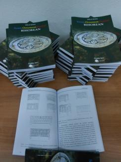 SOS Bihorean: Profesoara Emilia Negru a lansat un volum dedicat folclorului din judeţ (FOTO)