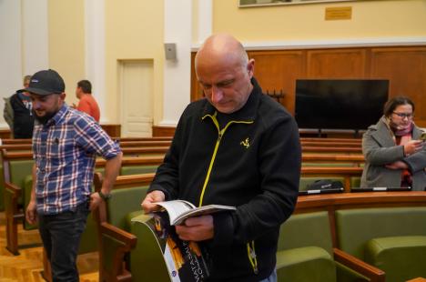 Pescari cu carte: Povestea celor doi specialiști care au scris prima carte dedicată peștilor din Oradea