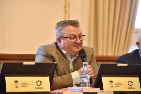 Armand Goșu, doctor în istoria Rusiei, la Oradea: Putin are ca obiectiv să schimbe regulile după care se mișcă lumea, vrea respect plus revanșă (FOTO)