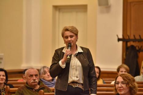 „Avem nevoie de povești”: Șefa BRECO, Livia Banu, a debutat în literatură cu un roman despre o comoară din Oradea (FOTO)