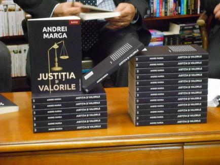 Despre 'Justiţie şi valori'. Andrei Marga: 'În nicio ţară preşedintele nu poate numi şeful DNA' (FOTO)