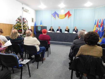 Comisarul-şef de penitenciare, Gabriel Ţica, a lansat cartea 'Recidivism şi excluziune socială'