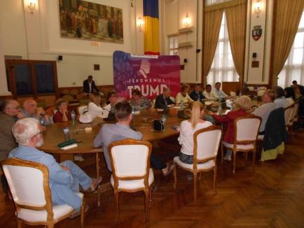'În această seară vorbim despre un vis': Mihai Neamţu a lansat 'Fenomenul Trump' la Primăria Oradea (FOTO)