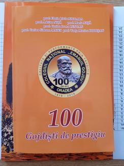 Centenarul Colegiului Gojdu, sărbătorit cu teatru şi lansări de carte. Între volume se numără şi '100 Gojdişti de prestigiu' (FOTO)