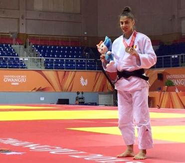 Judoka Larisa Florian, pe locul II la Universiada din Coreea de Sud