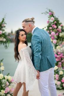 Gimnasta Larisa Iordache s-a căsătorit civil şi a purtat o rochie creată la un atelier din Oradea (FOTO/VIDEO)