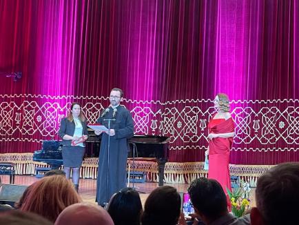 Asistentul social al anului: Preotul Laurențiu Lazăr, premiat la Gala Națională a Excelenței în Asistența Socială