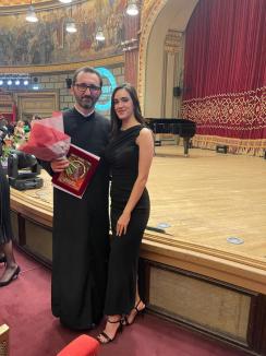 Asistentul social al anului: Preotul Laurențiu Lazăr, premiat la Gala Națională a Excelenței în Asistența Socială