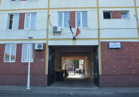 Fost ministru în Guvernul Cioloş, denunţ la Parchet în cazul liceului Bariţiu din Oradea: 'Li se aplică electroşocuri copiilor cu probleme psihice'