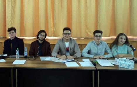 Elevii bihoreni au un nou preşedinte: Horea Dobai, de la Colegiul Mihai Eminescu