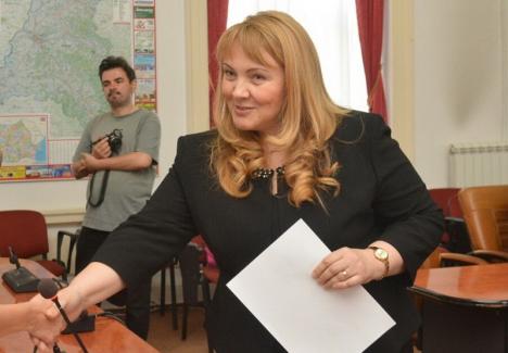 Ai noştri-s mai buni: Şefa femeilor liberale din Bihor, promovată şefă de direcţie la Poşta Română