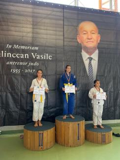 Sportivii de la LPS Champions Oradea au obţinut 11 medalii la Cupa Nordului la judo de la Baia Mare