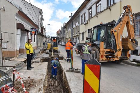 Noi restricții de trafic în Oradea! Strada Avram Iancu s-a închis circulației pe încă un tronson (FOTO)