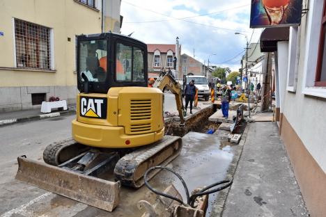 Noi restricții de trafic în Oradea! Strada Avram Iancu s-a închis circulației pe încă un tronson (FOTO)