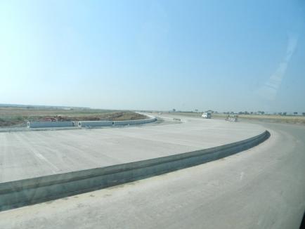 Aeroportul orădean, în pregătiri pentru redeschidere şi reluarea curselor interne după 3 septembrie (FOTO / VIDEO)