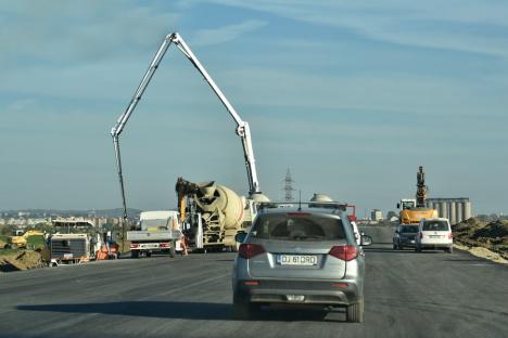 FOTO/VIDEO: Evoluție spectaculoasă pe legătura centura Oradea - Autostradă: 33% din lucrări sunt gata după 5 luni, pasajul din Șoseaua Borșului va fi subtraversat de tramvai