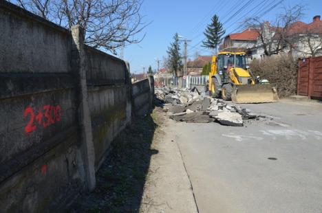 Drumul (merge) rapid. Selina toarnă structura de susţinere a viaductului peste străzile Gheorghe Doja şi Louis Pasteur (FOTO)