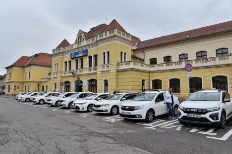 A început demontarea liniilor ferate din Gara Oradea, în cadrul proiectului pentru reabilitare, dublare și electrificare din Cluj până la frontiera cu Ungaria (FOTO)