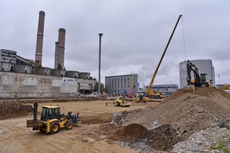 Au început lucrările la clădirile care vor găzdui noile motoare termice ale Termoficare Oradea. Cu cât vor scădea emisiile de CO2 (FOTO/VIDEO)