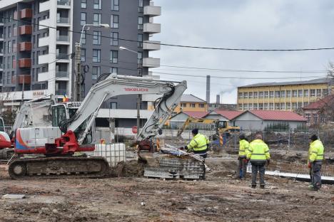 Se amenajează bretelele ocolitoare ale Pasajului Decebal, pentru reluarea circulaţiei pe strada Tudor Vladimirescu (FOTO)