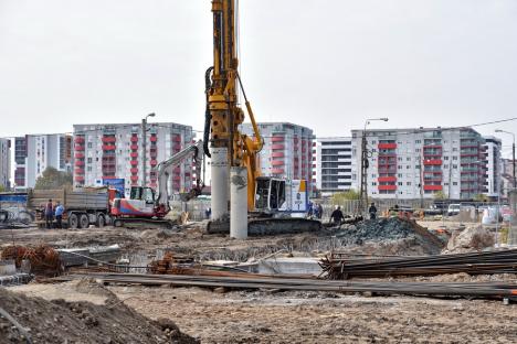 Capătă contur: Se lucrează la realizarea plăcii pasajului Decebal din Oradea (FOTO)