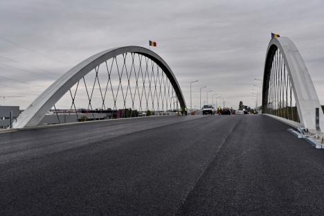 Urmează testele de siguranţă. Pasajul rutier din Calea Borşului ar urma să fie deschis în ultima săptămână din octombrie (FOTO)