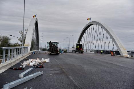 Urmează testele de siguranţă. Pasajul rutier din Calea Borşului ar urma să fie deschis în ultima săptămână din octombrie (FOTO)