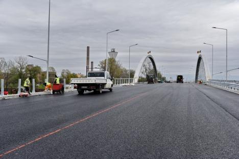 Urmează testele de siguranţă. Pasajul rutier din Calea Borşului ar urma să fie deschis în ultima săptămână din octombrie (FOTO)