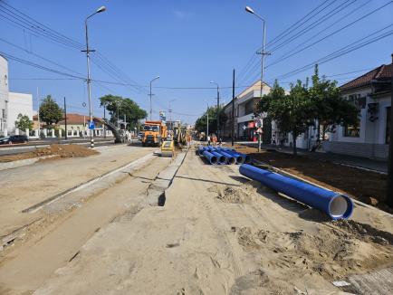 Treziți de clopoțel: Primăria Oradea își încalcă promisiunea de a redeschide bulevardul Decebal odată cu reînceperea școlii (FOTO)