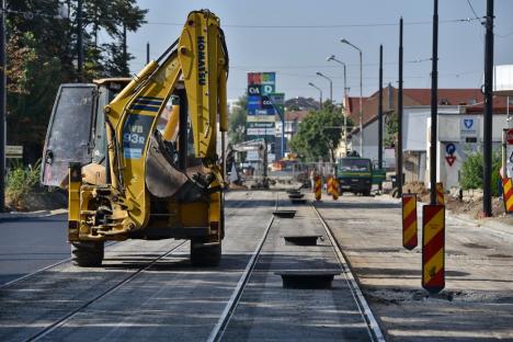 Treziți de clopoțel: Primăria Oradea își încalcă promisiunea de a redeschide bulevardul Decebal odată cu reînceperea școlii (FOTO)