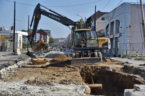 Treziți de clopoțel: Primăria Oradea își încalcă promisiunea de a redeschide bulevardul Decebal odată cu reînceperea școlii (FOTO)