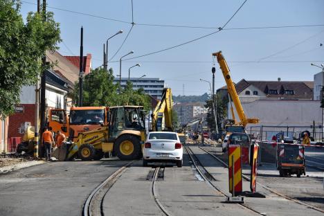 Treziți de clopoțel: Primăria Oradea își încalcă promisiunea de a redeschide bulevardul Decebal odată cu reînceperea școlii (FOTO)