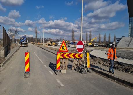 Atenție, lucrări! Strada Traian Blajovici din Oradea a fost închisă traficului rutier în zona podului peste Peța (FOTO / VIDEO)