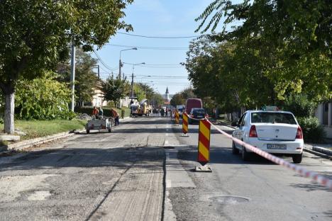 Strada Vlădeasa va fi închisă în weekend pentru asfaltarea tronsonului delimitat de străzile Traian Blajovici şi Calea Aradului (FOTO)