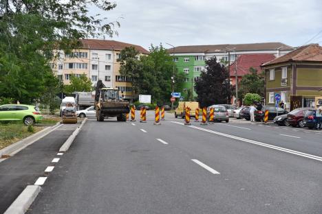 Lucrările de lărgire a străzii Meşteşugarilor din Oradea la două benzi pe sens sunt în curs de finalizare (FOTO)