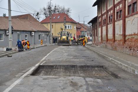 Strada Evreilor Deportaţi din Oradea va rămâne închisă pentru lucrări până în weekend (FOTO)