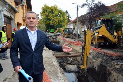 Viceprimarul Mircea Mălan: 'Cartierul Nufărul şi comuna Sînmartin vor avea apă caldă cel târziu din 10 octombrie' (FOTO)