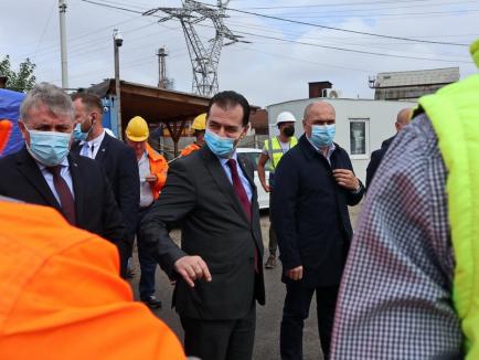 Premierul Ludovic Orban și-a început vizita în Bihor la noua Sală Polivalentă din Oradea (FOTO / VIDEO)