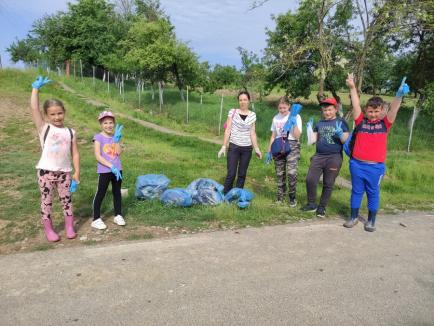 Campionatul bihorean al curățeniei s-a încheiat, dar concursul elevilor, EcoProvocarea, continuă (FOTO)