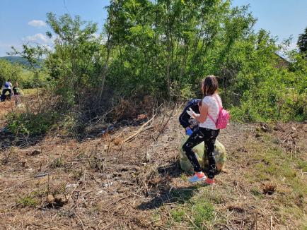 Jumătate din județ s-a înscris deja în Campionatul Bihorean al Curățeniei. În câteva comune au început ecologizările (FOTO)