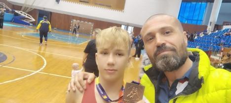 Salbă de medalii pentru sportivii de la LPS Bihorul la Târgu Mureş (FOTO)