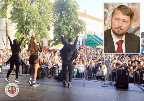 Sărbătoare cu segregare: UDMR Bihor nu-i informează pe români despre festivalurile maghiarilor, pentru că așa vrea Szabó Ödön