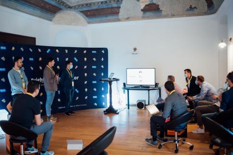 Make IT in Oradea: 8 startup-uri au primit o finanţare de câte 5.000 de euro, pentru soluţiile digitale pe care le propun (FOTO)