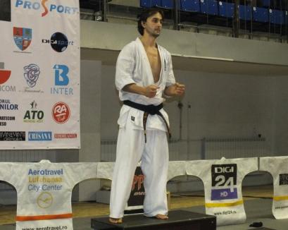Orădeanul Marius Ilaş a cucerit pentru a opta oară titlul continental la Karate Kyokushin