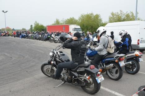 Hora mare pe motoare! Motocicliştii au mărşăluit prin Oradea, cerând respect în trafic (FOTO/VIDEO)