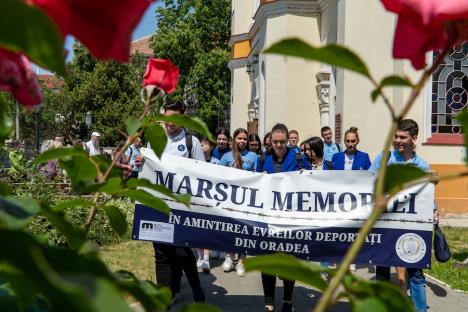 Marșul Memoriei, la Oradea, la 78 de ani de când din oraș a plecat primul tren spre lagărele naziste. Prim-rabinul Shraya Kav: „Unii nu au înţeles nimic...” (FOTO / VIDEO)