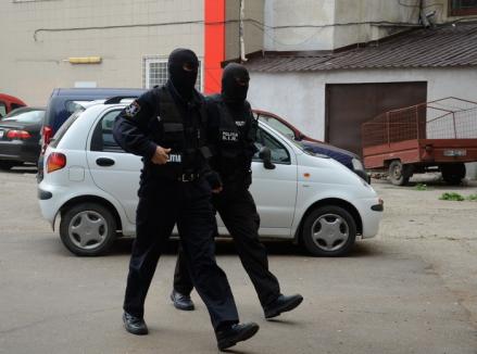 Percheziţii DIICOT în Bihor, într-un mega dosar de evaziune fiscală