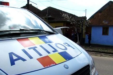 'Minune' de Crăciun! Un român a fugit din curtea Poliţiei cu maşina poliţiştilor