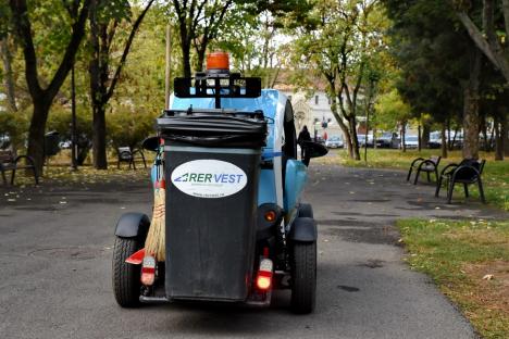 Curăţenie fără poluare: În centrul Oradiei, RER Vest face curat doar cu maşini electrice! (FOTO)